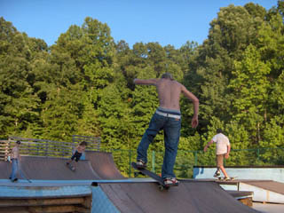 Skater Topping Out